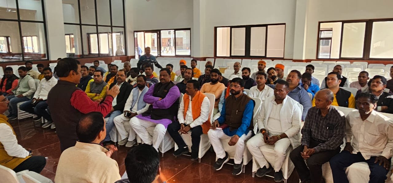 पीएम के पूरे यात्रा मार्ग में होगी गुलाब की पंखुड़ियों की वर्षा