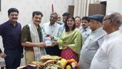 अग्रबंधुओ ने किया नवागत पुलिस आयुक्त मोहित अग्रवाल का अभिनंदन