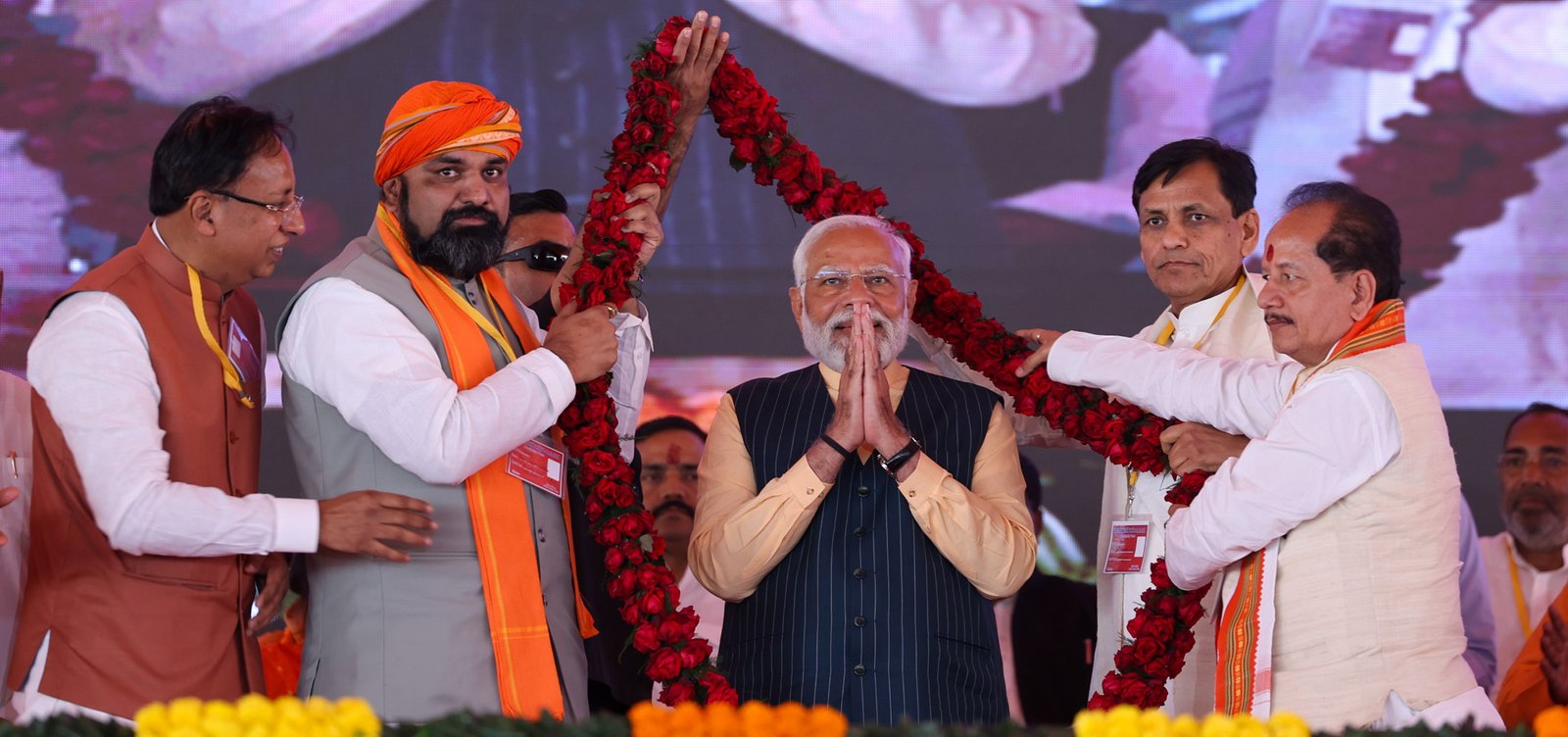 बिहार में जंगलराज लाने वाला परिवार युवाओं का सबसे बड़ा है गुनहगार - मोदी