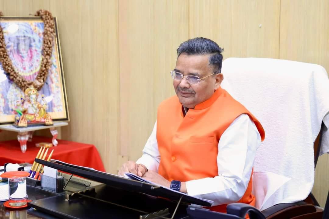 bJP पर्यटन एवं संस्कृति मंत्री जयवीर सिंह