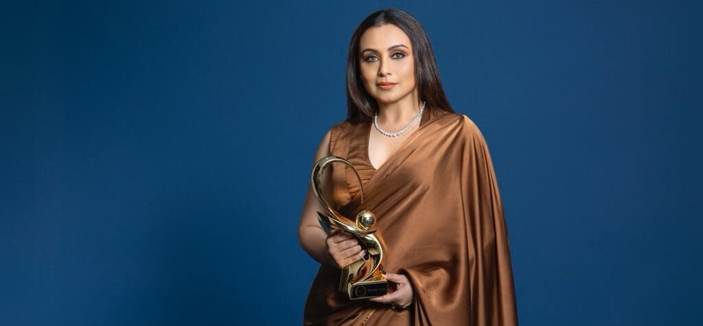मिसेज चटर्जी वर्सेस नॉर्वे के लिए रानी मुखर्जी ने ज़ी सिने अवार्ड्स में सर्वश्रेष्ठ अभिनेत्री का पुरस्कार जीता