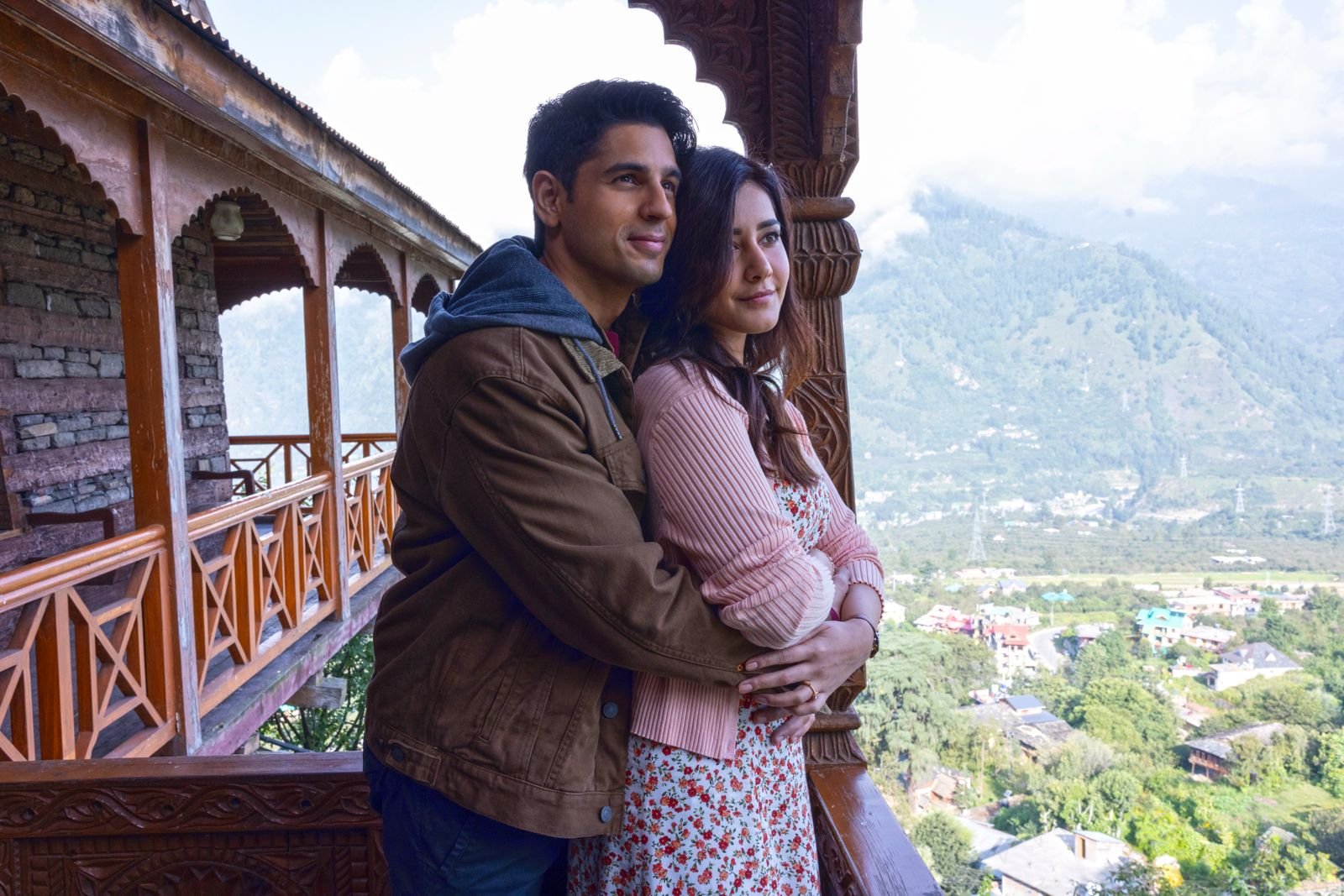 यंग पैन इंडिया स्टार राशि खन्ना ने फ़िल्म 'योद्धा' में फैंस को दी शानदार परफॉरमेंस की सौगात