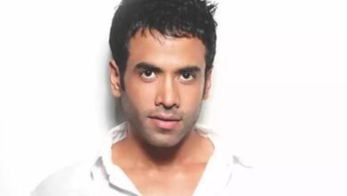 तुषार कपूर ने अपना ओटीटी डेब्यू किया