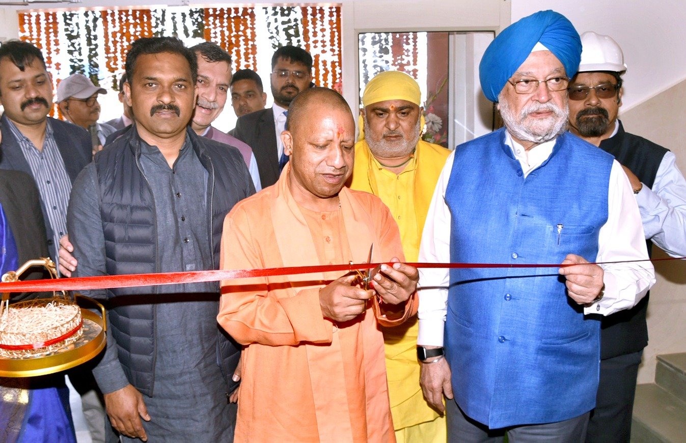 बांसगांव लोकसभा क्षेत्र को 222 करोड़ रुपये के विकास परियोजनाओं की सौगात भी दी मुख्यमंत्री ने