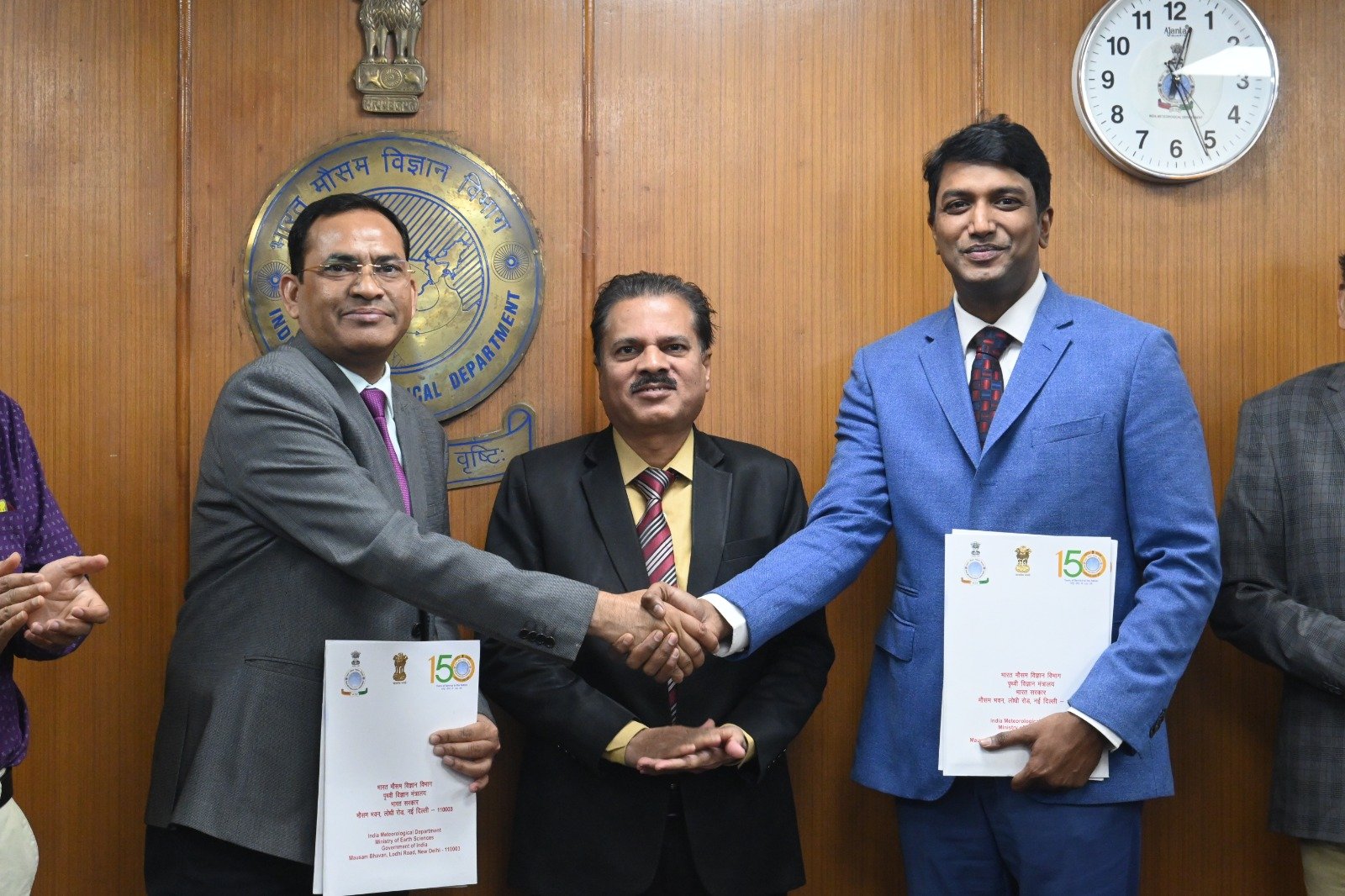 आपदाओं पर योगी सरकार की रहेगी पैनी नजर, प्रदेश में लगेंगे चार डॉप्लर रडार