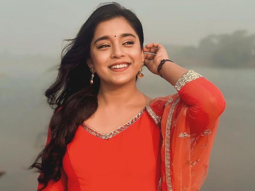 नौ महीने के लीप के साथ, दर्शक देखेंगे काव्या का रीबूट संस्करण