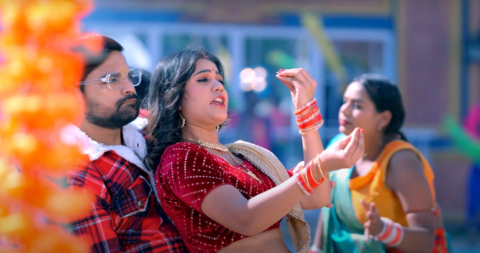 सुपर स्टार राकेश मिश्रा और शिवानी सिंह का नया धमाका,रिलीज के साथ वायरल हुआ गाना "सावत के दीवाना"