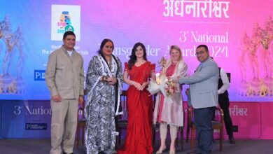 ज़रीन खान ने तीसरे नेशनल ट्रांसजेंडर अवॉर्ड का उद्घाटन किया, समावेशिता के महत्व को उजागर किया