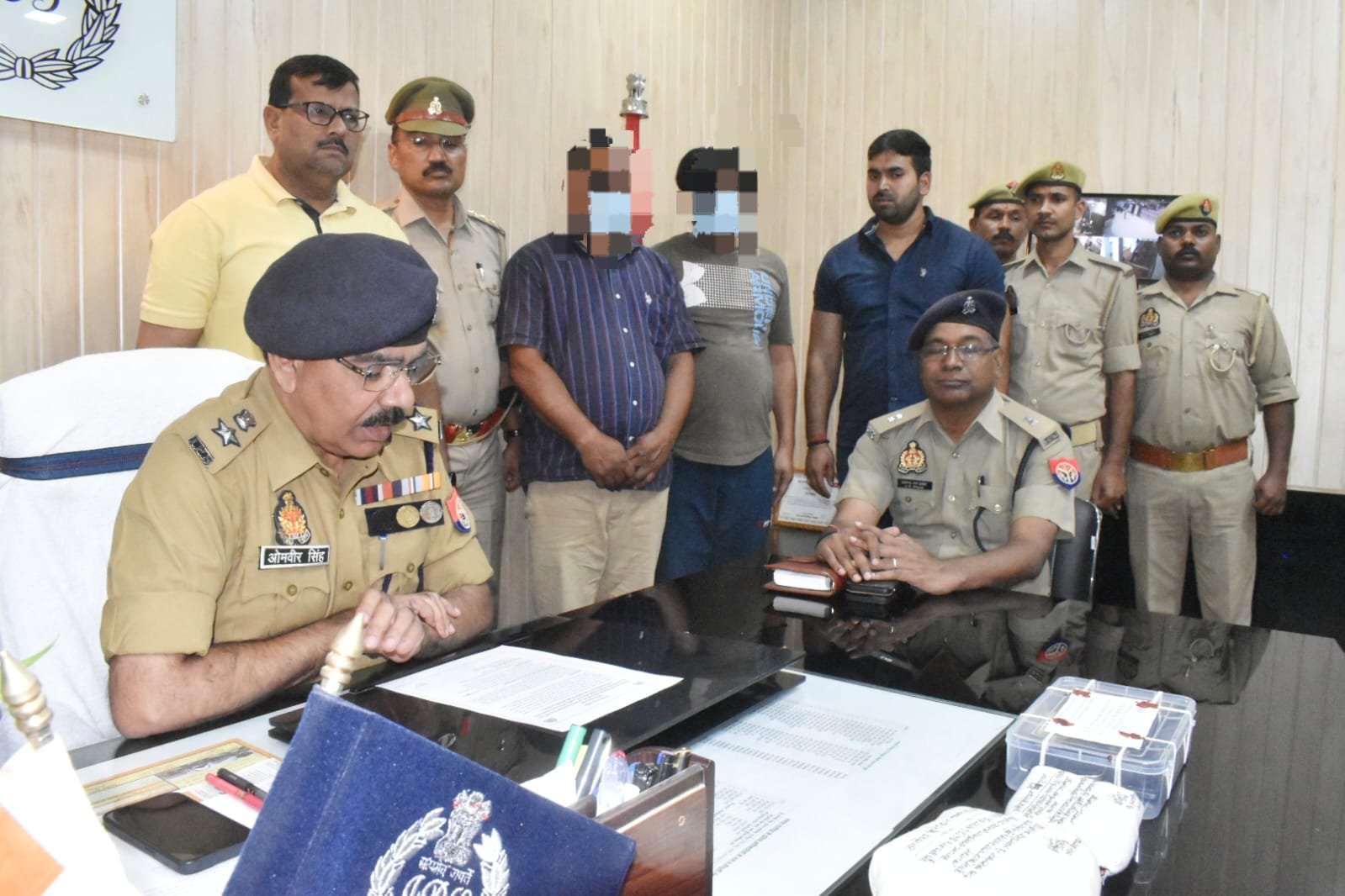 दो करोड़ की हेरोइन के साथ दो तस्कर गिरफ्तार