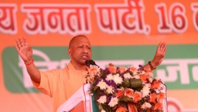 सीएम ने कांग्रेस और सपा पर साधा जमकर निशाना