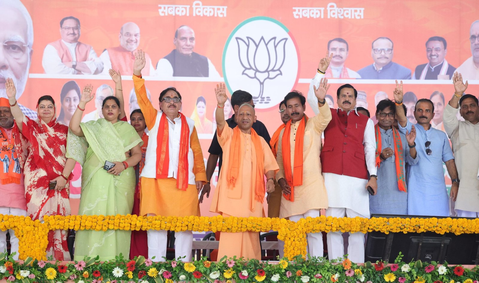 मतदाताओं से अपीलः मोदी सरकार बनाना है, महेंद्र नाथ पांडेय को चंदौली से फिर जिताना है