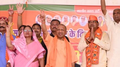 नो कर्फ्यू, नो दंगा, यूपी में सब चंगा : मुख्यमंत्री