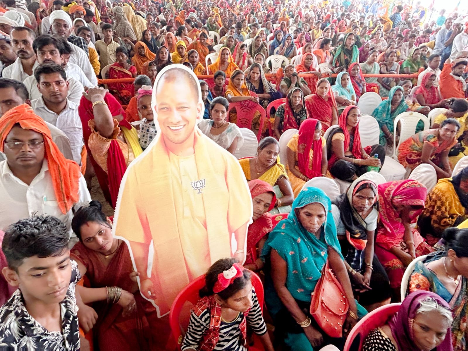 रामभक्तों पर गोली चलाने का समर्थन तो आतंकियों पर दायर मुकदमों को वापस लेते हैं अखिलेश यादवः योगी