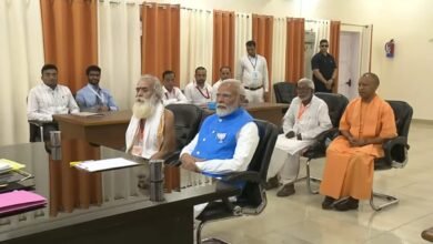 नरेंद्र मोदी ने किया वाराणसी से तीसरी बार किया नामांकन