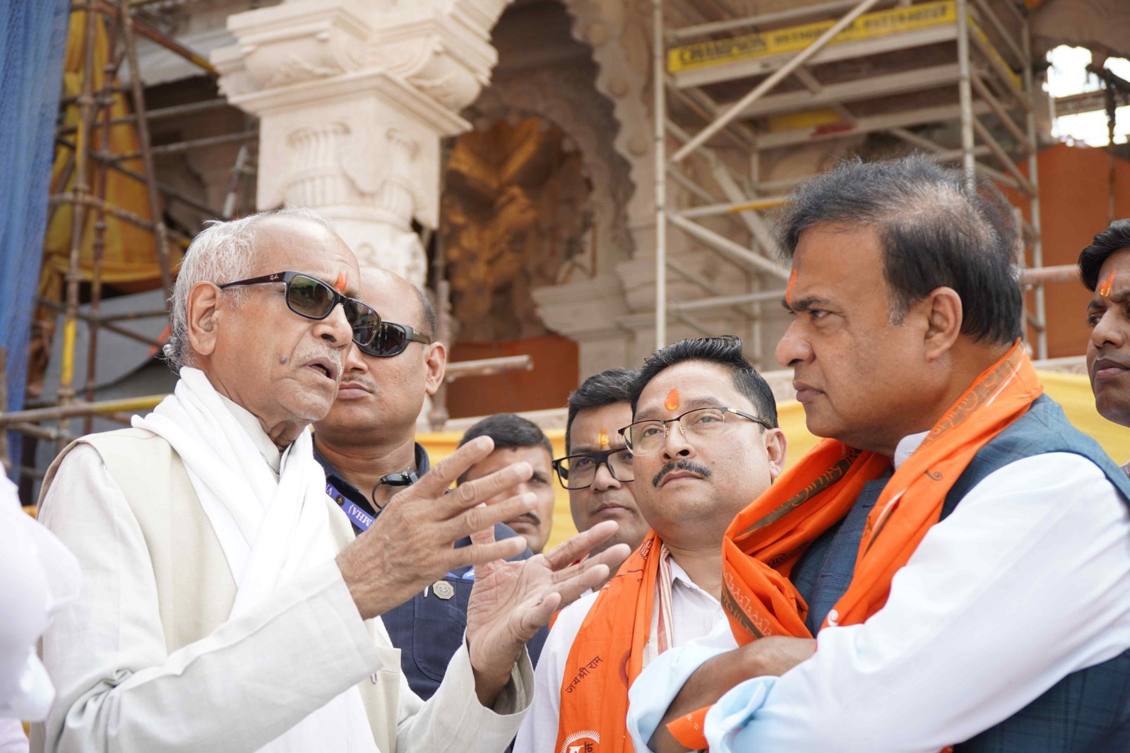 11 सांसदों के साथ असम के मुख्यमंत्री ने किया श्रीरामलला का दर्शन