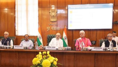 कश्मीर में आतंकवाद छद्म लड़ाई तक सीमित,जड़ से मिटायेगी सरकार : शाह