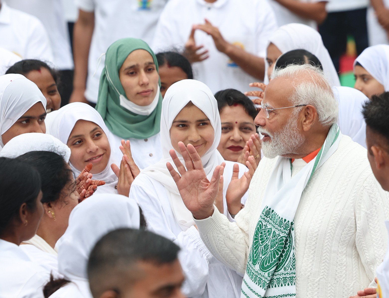 योग को वैश्विक भलाई के शक्तिशाली माध्यम के रूप में देख रहा है पूरा विश्व : मोदी