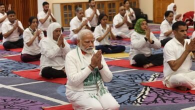 अंतरराष्ट्रीय योग दिवस पर पूरा देश हुआ योगमय