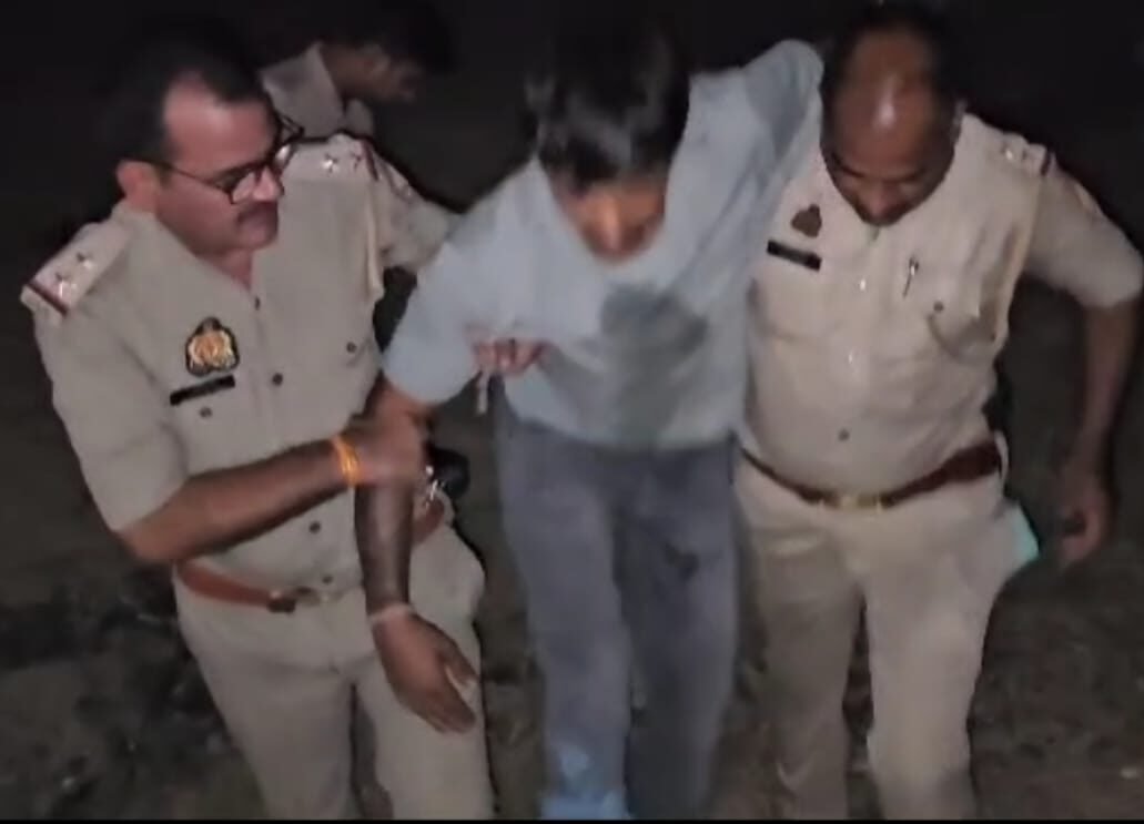 पच्चीस हजार रुपए का इनामियां बदमाश मुठभेड़ में घायलावस्था में गिरफ्तार