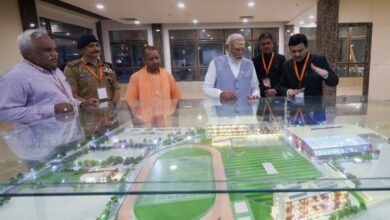 सिगरा स्टेडियम का लिया जायजा, इनडोर स्पोर्ट्स कॉम्प्लेक्स का किया निरीक्षण 