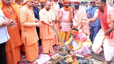 भारत मजबूत होगा तो सनातन धर्म भी मजबूत होगा : योगी आदित्यनाथ