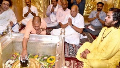 विश्वनाथ दरबार में षोडशोपचार विधि से पूजन कर सीएम ने की लोक कल्याण की कामना