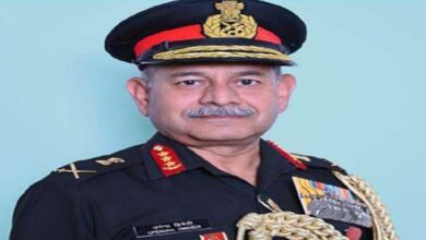 जनरल द्विवेदी ने संभाली सेना की कमान, जनरल पांडे हुए सेवानिवृत