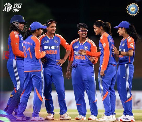 शैफाली और स्मृति के तूफान से पाकिस्तान थर्राया, भारत का विजयी आगाज