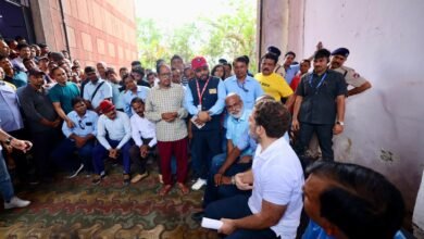 “अपनी छवि चमकाने के लिए रेलवे की छवि बिगाड़ रहे हैं राहुल गांधी” : रेलवे