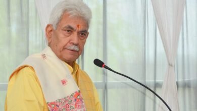 जम्मू-कश्मीर में पड़ोसी देश के नापाक इरादे कामयाब नहीं होने देंगे: मनोज सिन्हा