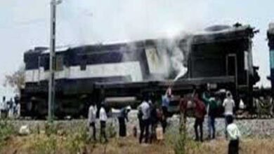 ठाणे में गोरखपुर एक्सप्रेस में लगी आग, सभी यात्री सुरक्षित