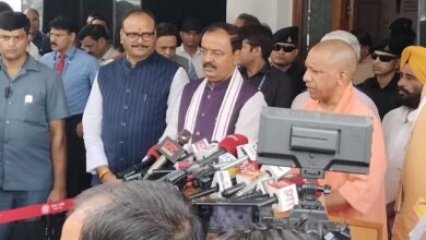 जनप्रतिनिधि जिन भी रचनात्मक मुद्दों पर सदन का ध्यान आकृष्ट करेंगे, सरकार उनके समाधान के लिए प्रतिबद्धः सीएम योगी