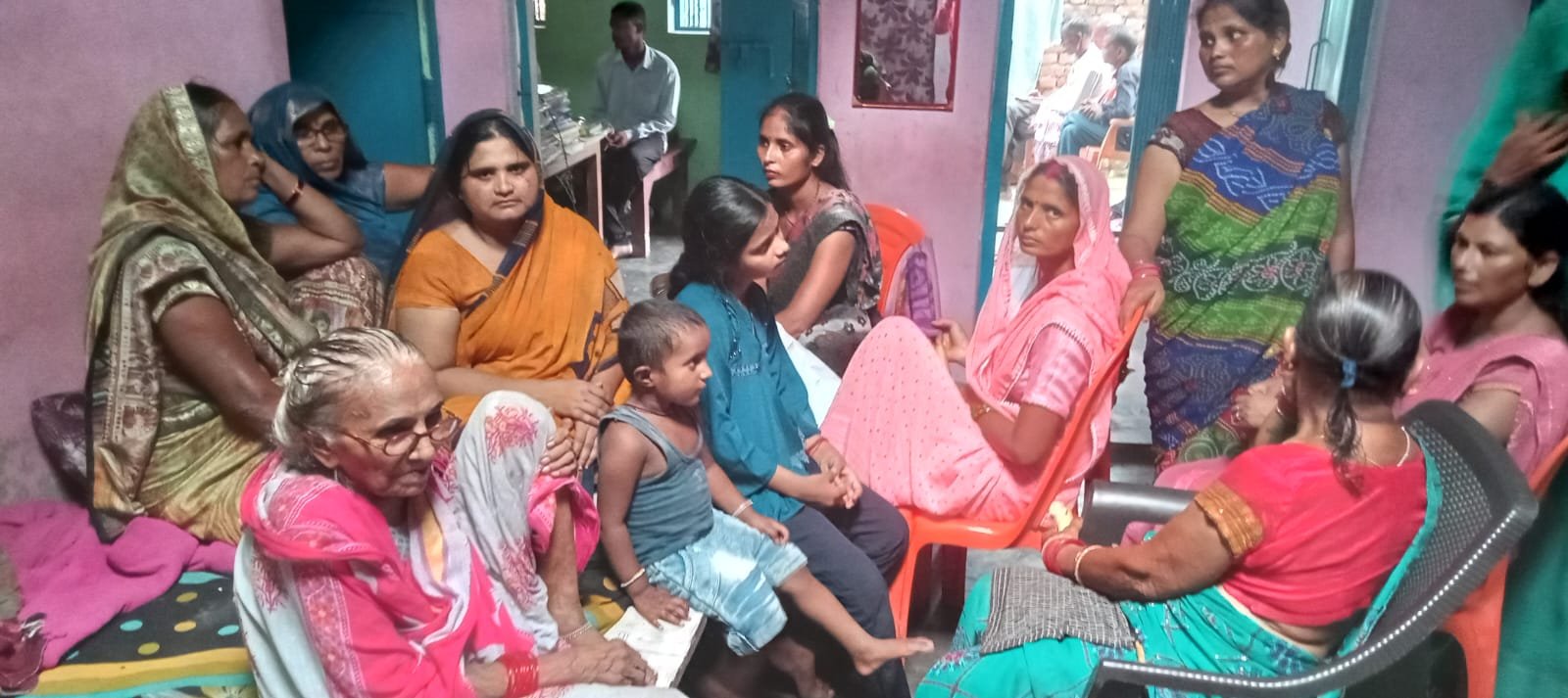 हजारीबाग स्टील प्लांट हादसे में मृत जितेंद्र का बलिया पहुंचा शव, परिजनों में मचा कोहराम 