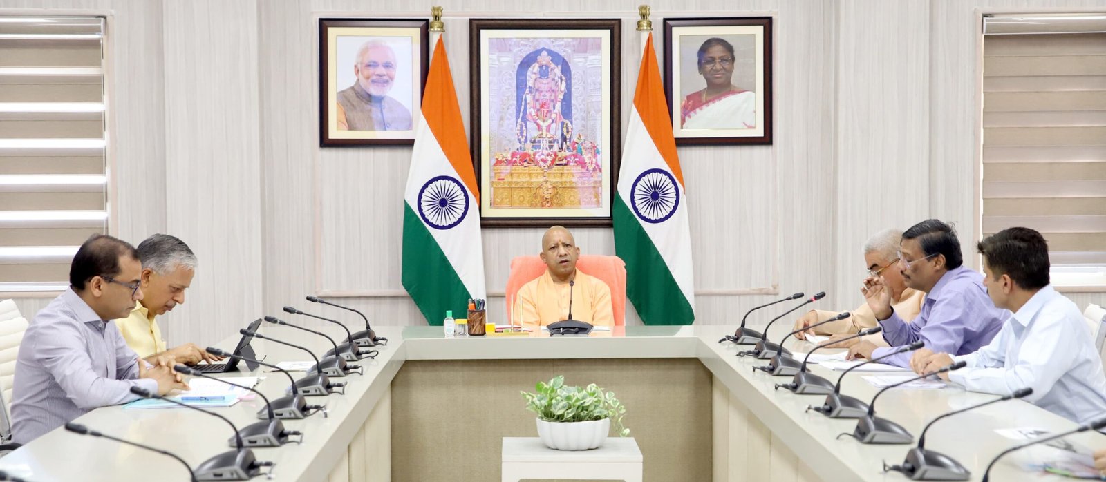 उद्यम स्थापित करने के लिए वित्तपोषण से पहले विधिवत प्रशिक्षण भी दिलाएं: मुख्यमंत्री