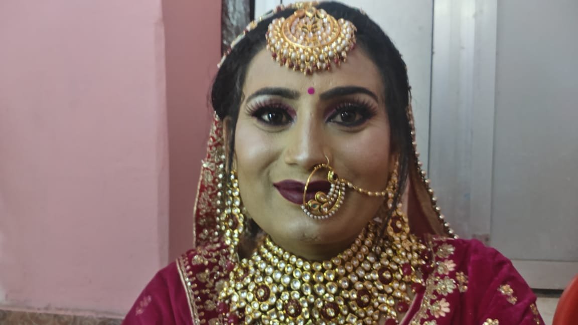 दहेज के लिए नवविवाहिता की हत्या का आरोप