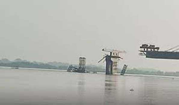 करोड़ों रुपए की लागत से निर्माणाधीन सुल्तानगंज-अगुवानी घाट गंगा पुल का सुपर स्ट्रक्चर धराशायी