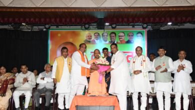 अति आत्मविश्वास घातक, जनता के बीच रहें और संवाद-समन्वय बनाए रखेंः सीएम योगी