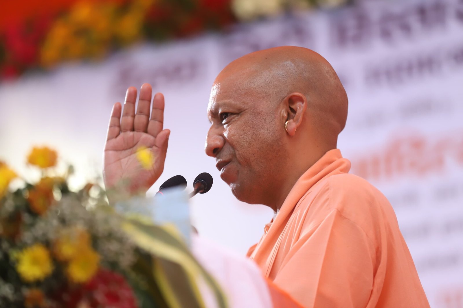 विरासत में मिली राष्ट्रवाद की परंपरा को बखूबी निभा रहे योगी आदित्यनाथ