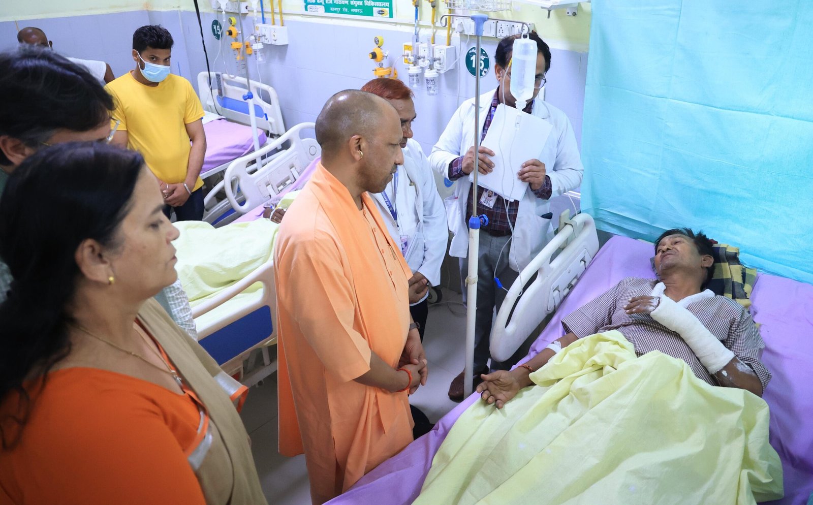 सरोजनीनगर में व्यावसायिक भवन गिरने के प्रकरण की गहन जांच के लिए तीन सदस्यीय समिति गठित