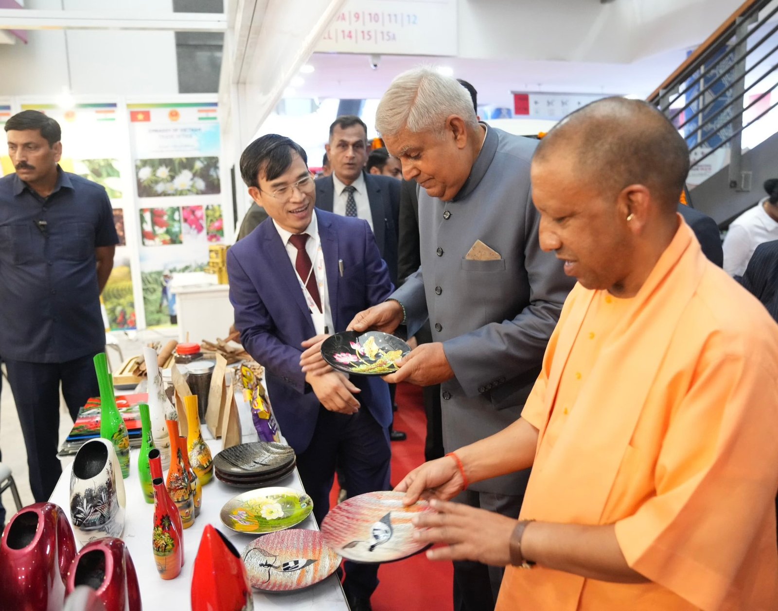 इंटरनेशनल ट्रेड शो में पहुंचे लोगों ने कहा, पता नहीं था यूपी में इतने उम्दा उत्पाद बनते हैं