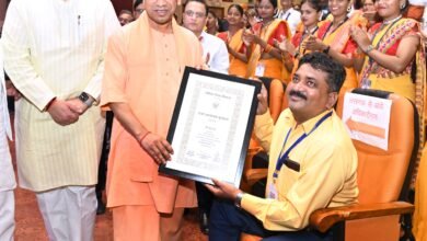 गुरुजन के प्रति विरासत में मिली श्रद्धा का दिखा अविस्मरणीय नजारा