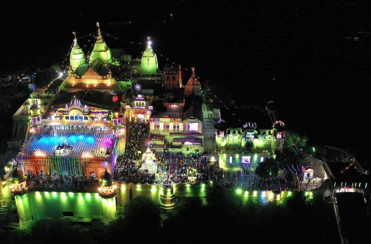 योगी सरकार द्वारा भव्य और दिव्य रूप में मनाया जाएगा जन्मोत्सव