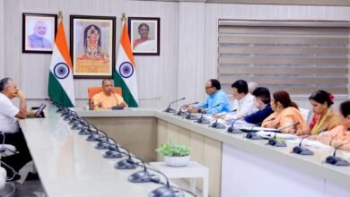 विशेषज्ञ डॉक्टर्स को अच्छे मानदेय व कार्य के अनुसार इंसेंटिव की सुविधा के साथ जोड़ा जाए