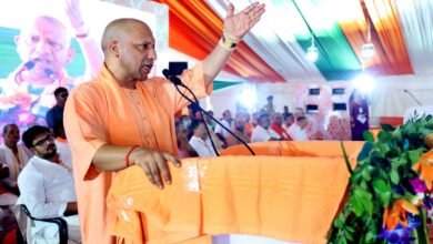 सीएम योगी ने कहा: दुनिया के अलग अलग देशों में कुछ लोग द्वीप खरीदने लगे, मगर हमें और आपको तो इसी प्रदेश में रहना है