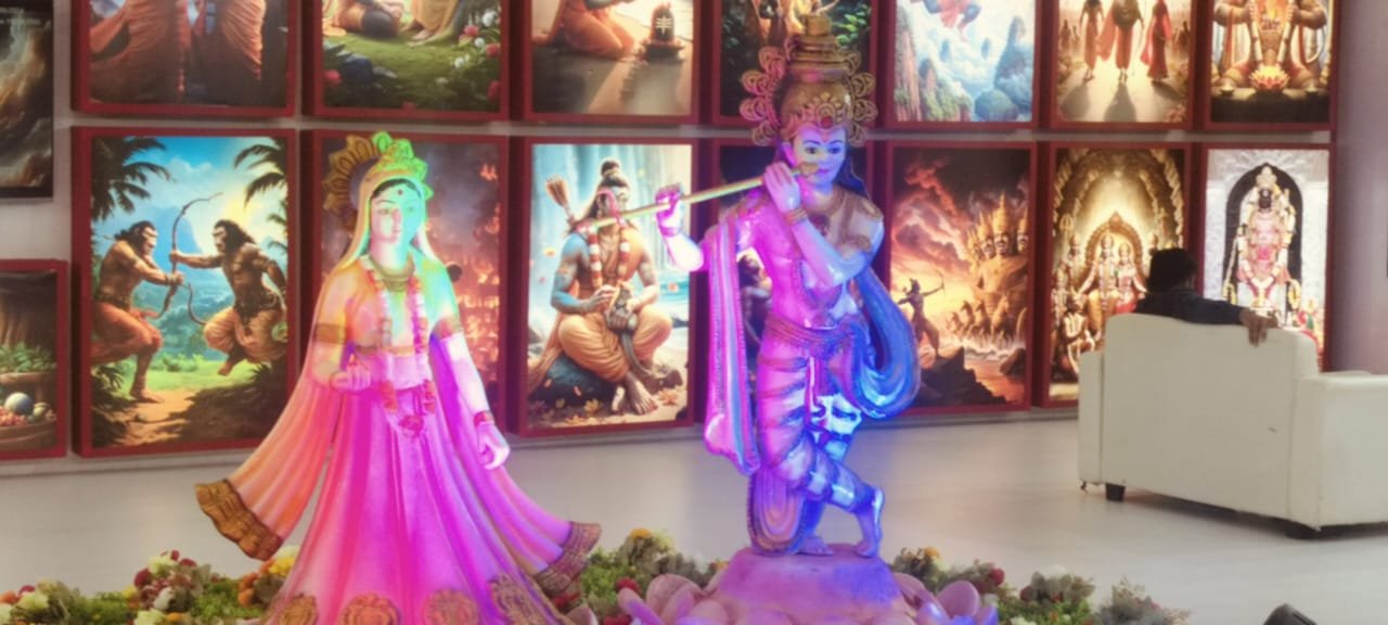 यूपी इंटरनेशनल ट्रेड शो में विजिटर्स को हो रहे 'रामायण दर्शन', एआई से सृजित किए गए रामायण के अद्भुत प्रसंग