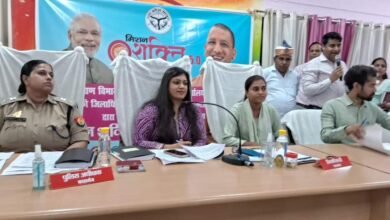 योगी सरकार की अनूठी पहल, प्रदेश की 7500 छात्राएं बनेंगी एक दिन की अधिकारी