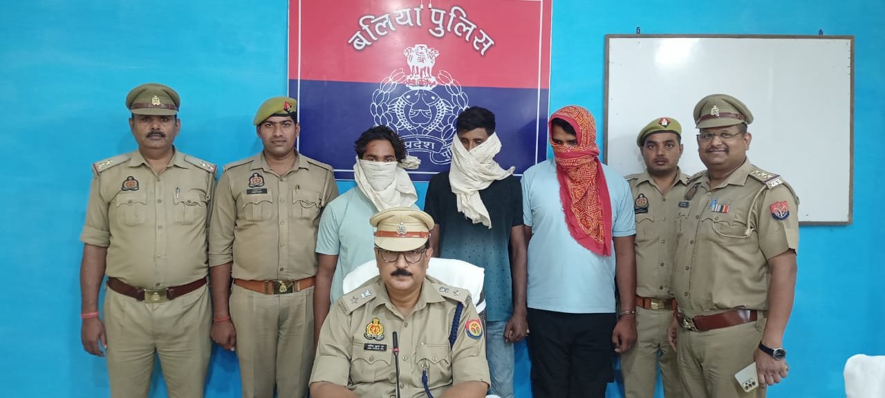 सीएसपी संचालक लूटकांड का हुआ खुलासा, नगदी, तीन तमंचा एवं 4 जिंदा कारतूस बरामद