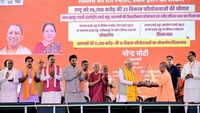 जिनके परिवार का राजनीति से संबंध नहीं, ऐसे एक लाख युवाओं को राजनीति में लाउंगा : नरेन्द्र मोदी