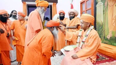 विजयादशमी पर आयोजित हुआ गोरक्षपीठाधीश्वर का पारंपरिक तिलकोत्सव कार्यक्रम