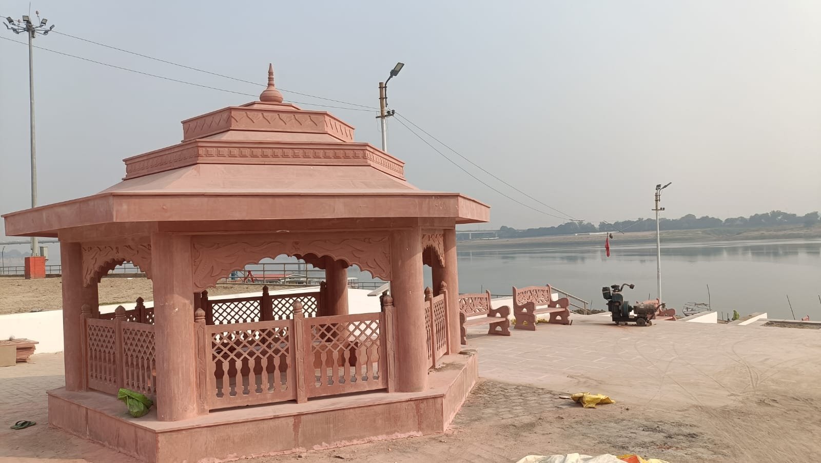 महाकुंभ में नए स्वरूप में दिखेंगे गंगा और यमुना के प्राचीन घाट,सात घाटों को मिली नई पहचान